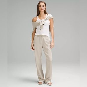 Lululemon Softstreme High-Rise Pant Size 4 or Size 6